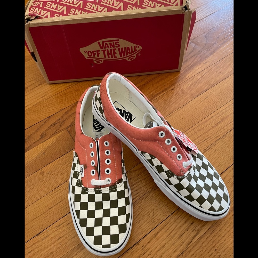 Men's Vans Checkerboard Sneakers-New!